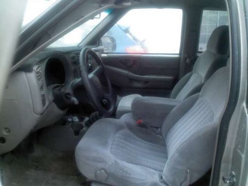 2000 Chevy S-10 tan in color, US $3,000.00, image 4