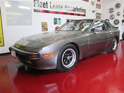 No reserve 1983 porsche 944, 5 speed