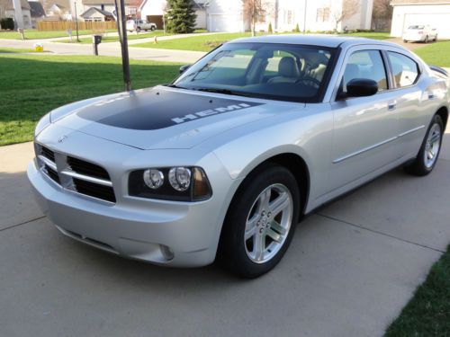 2007 dodge charger sxt sedan 4-door 3.5l