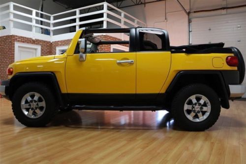 2008 toyota fj convertible 4x4 for sale~yellow~very rare beautiful truck!