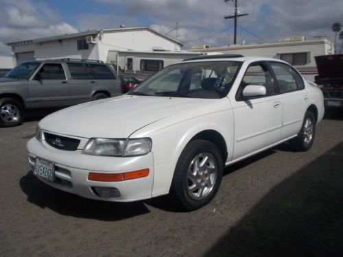 1995 nissan maxima, no reserve