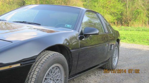 1986 pontiac fiero  350ci v8 engine