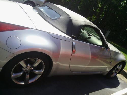 2006 nissan 350z convertible silver - 1 owner run great - 6 cylinders! fast