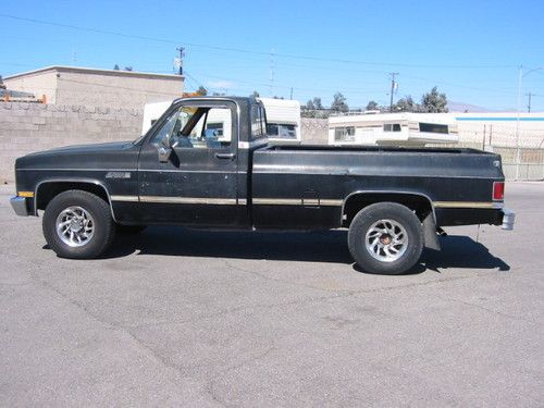 1986 gmc sierra 2500 pick up no reserve!!!