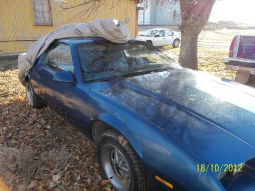 1987 blue chevrolet camaro