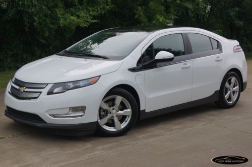 2012 chevrolet volt 1-owner off lease