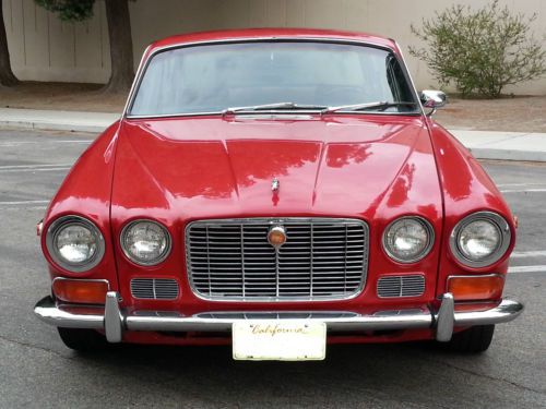 1970 jaguar xj, new paint, no rust, chevy 350/400