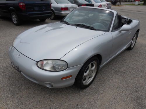 00 mazda miata mx5 mx 5 convertible 5 speed manual power windows great on gas