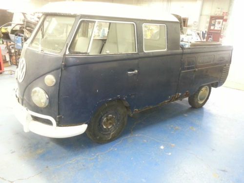1965 Volkswagon Combi pickup., image 2