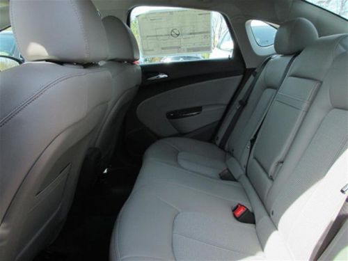 2014 buick verano base