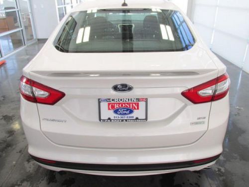 2014 ford fusion se