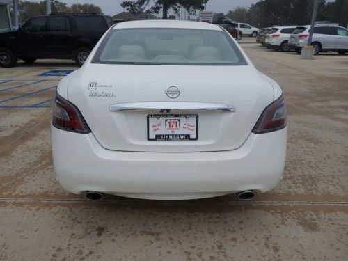 2013 nissan maxima s