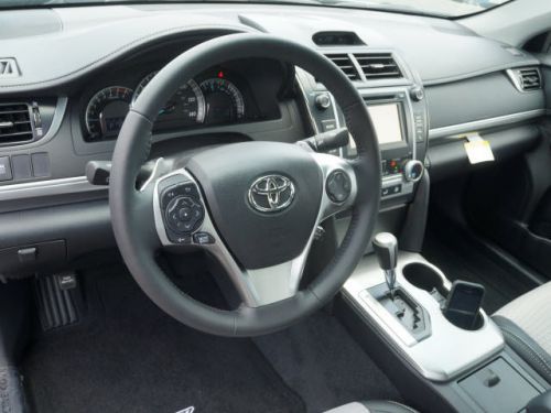 2014 toyota camry se