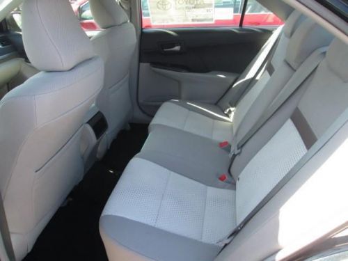 2014 toyota camry le