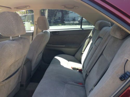 2004 toyota camry le sedan 4-door 3.0l