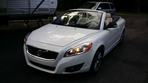 2012 volvo c70 t5 convertible 26k miles runs and drives like new hail - salvage