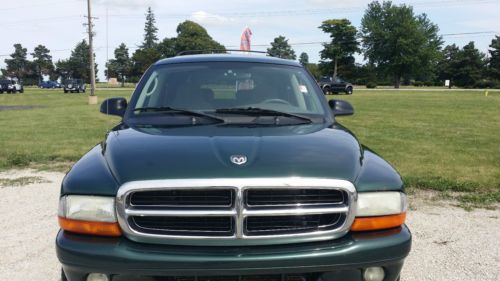 2002 Dodge Durango SLT Plus Sport Utility 4-Door 4.7L, image 2