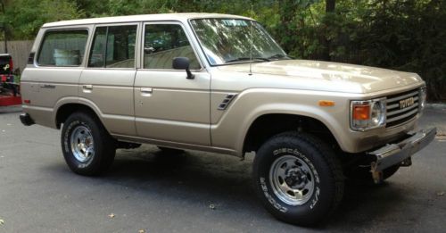 1982 toyota land cruiser base sport utility 4-door 4.2l  93k miles must see