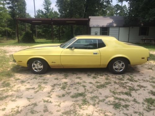 1971 ford mustang grande