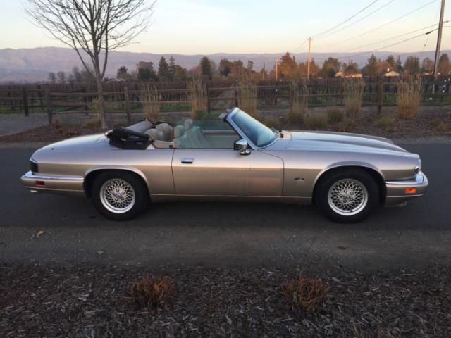 Jaguar xjs 2+2 convertible 2-door