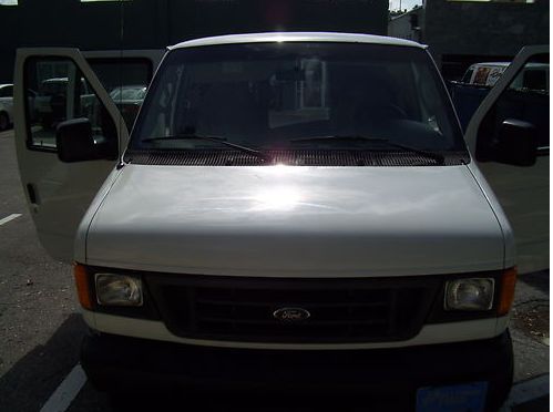 2006 ford e-350