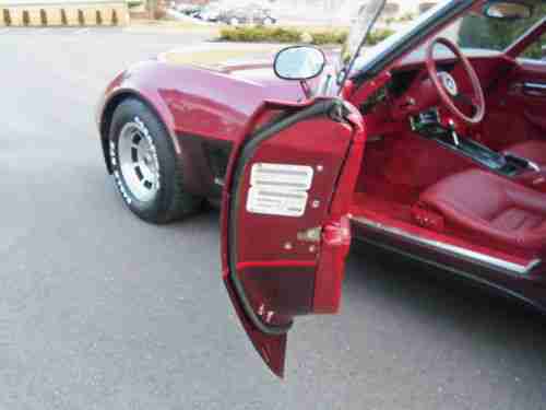 1981 CORVETTE, image 9