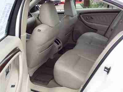 LIMITED 3.5L NAV Clean CARFAX Garage kept Smoke free Excellent Cond Low miles, image 4