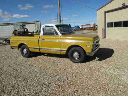 1971 C10 GMC Sierra Grande Shortbed Ochre  western short bed clean patina swb, image 2