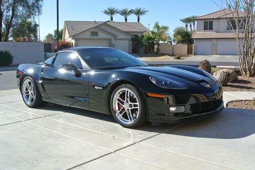 2008 chevrolet corvette z06 coupe 2 door 7.0l ls7 505hp garaged non smoker