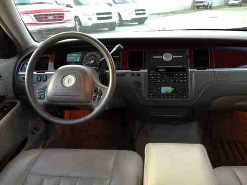 2003 LINCOLN TOWN CAR --- FLORIDA CAR -- NO RESERVE!!!!!, image 7