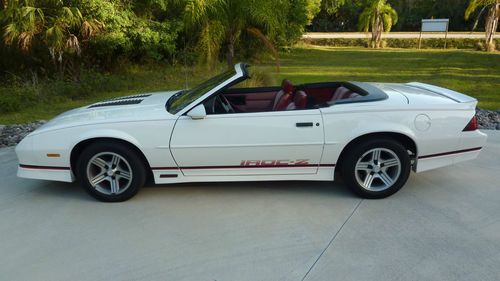 1989 chevy camaro iroc-z convertible~66k~auto~clean car fax~excellent shape~l@@k