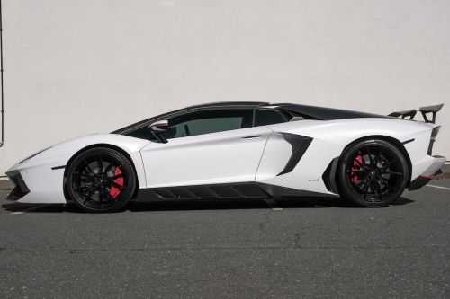2016 lamborghini aventador lp 700-4 pirelli edition roadster
