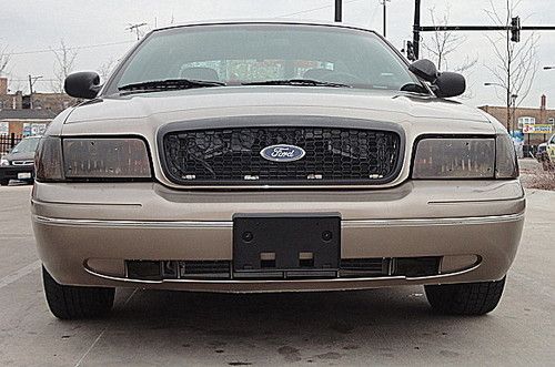 2005 ford crown victoria police .one owner,clean vehicle history.sharp vehicle