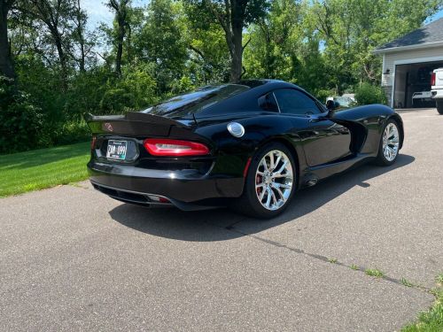 2014 dodge viper gts