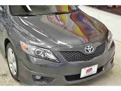 11 TOYOTA CAMRY SE MOONROOF 42K FINANCING CLEAN CLOTH FWD AM/FM/CD, image 14