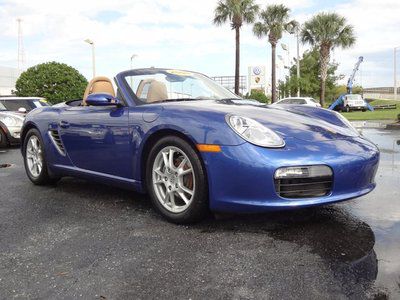 Beautiful 06 boxster with optional 6-speed manual and pasm ! certified warranty!