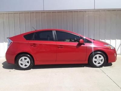 2011 toyota prius ii/ low miles/ warranty/ eco friendly/ clean/ nav/ good mpg