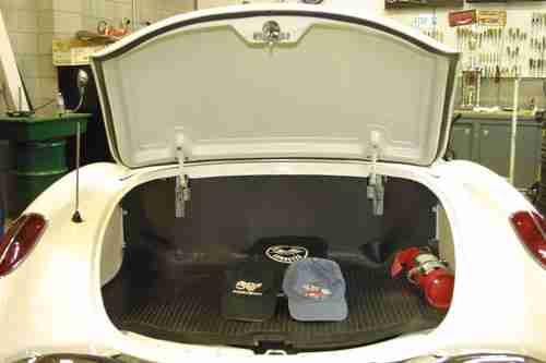 1960 corvette, both tops, erwin white / w gray inserts,.zz430, 4 speed, US $64,000.00, image 7