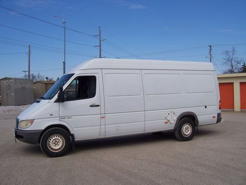 2003 dodge mercedes sprinter super long super tall back up camera