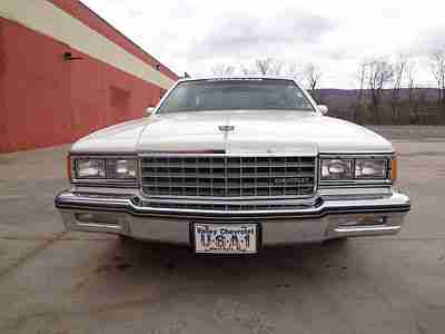 1984 CHEVROLET CAPRICE CLASSIC 2DR LANDAU, image 3