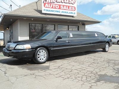 2004 lincoln town car limo limousine 10 12 passenger krystal conversion