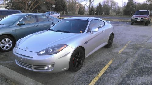 2008 hyundai tiburon se low miles clean!