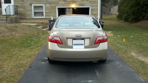 2009 toyota camry le sedan 4-door 2.4l