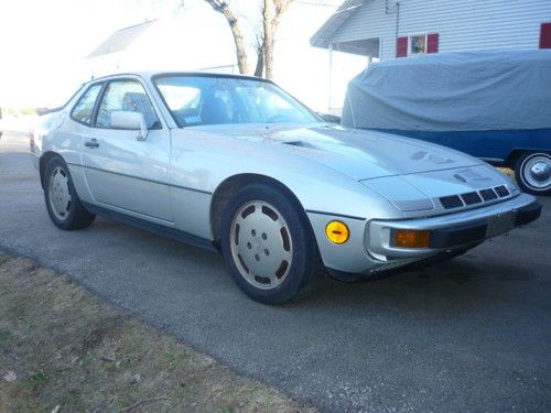 1981 porsche 924 turbo,series 2, (931)garage find, 88k,  great shape !!!