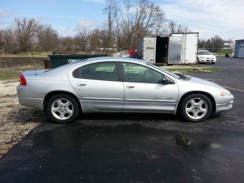 2000 dodge intrepid r/t 3.5l v6 fwd 4-door sedan local trade 2 owner