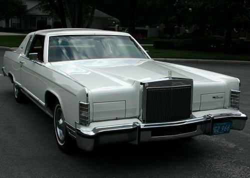 Incredible one owner survivor  1978 lincoln town coupe -  30k orig mi