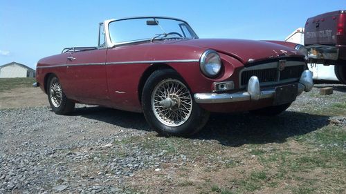 1966 mgb convertible. original car. wire wheels!