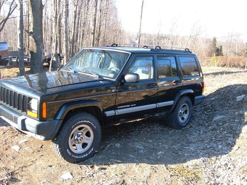 2001 jeep cherokee se sport utility 4-door 4.0l