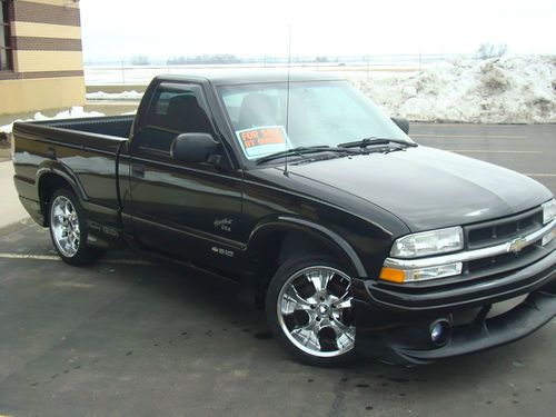 1999 chevrolet s10 ls standard cab pickup 2-door 4.3l