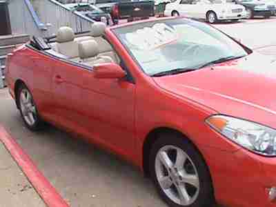 Convertible, leather seats, red exterior, tan interior, cd player, 6 cyl, image 20